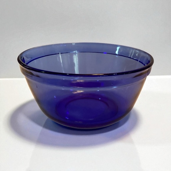 Anchor Hocking Cobalt Blue Glass Mixing Bowl 2.5 Quart Kitchen Bakeware USA - Picture 5 of 5
